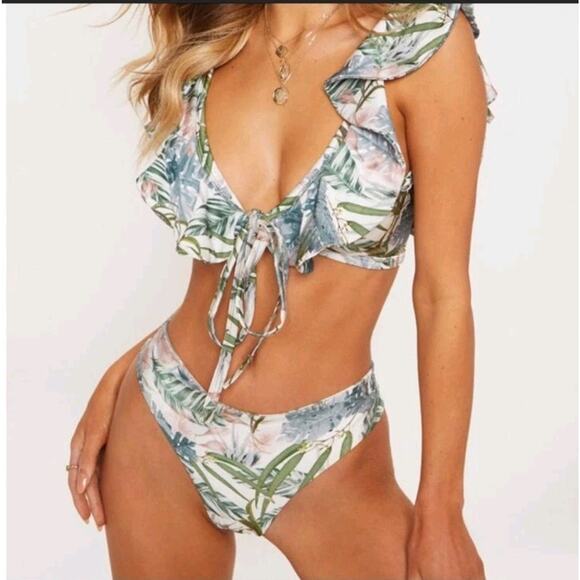 New PRETTY LITTLE THING Khaki Leafy Frill Tie Front Bikini Top SIZE US 4 - Picture 1 of 2